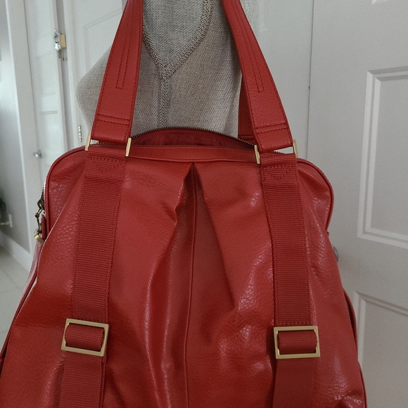 Red stylish purse - Picture 3 of 4